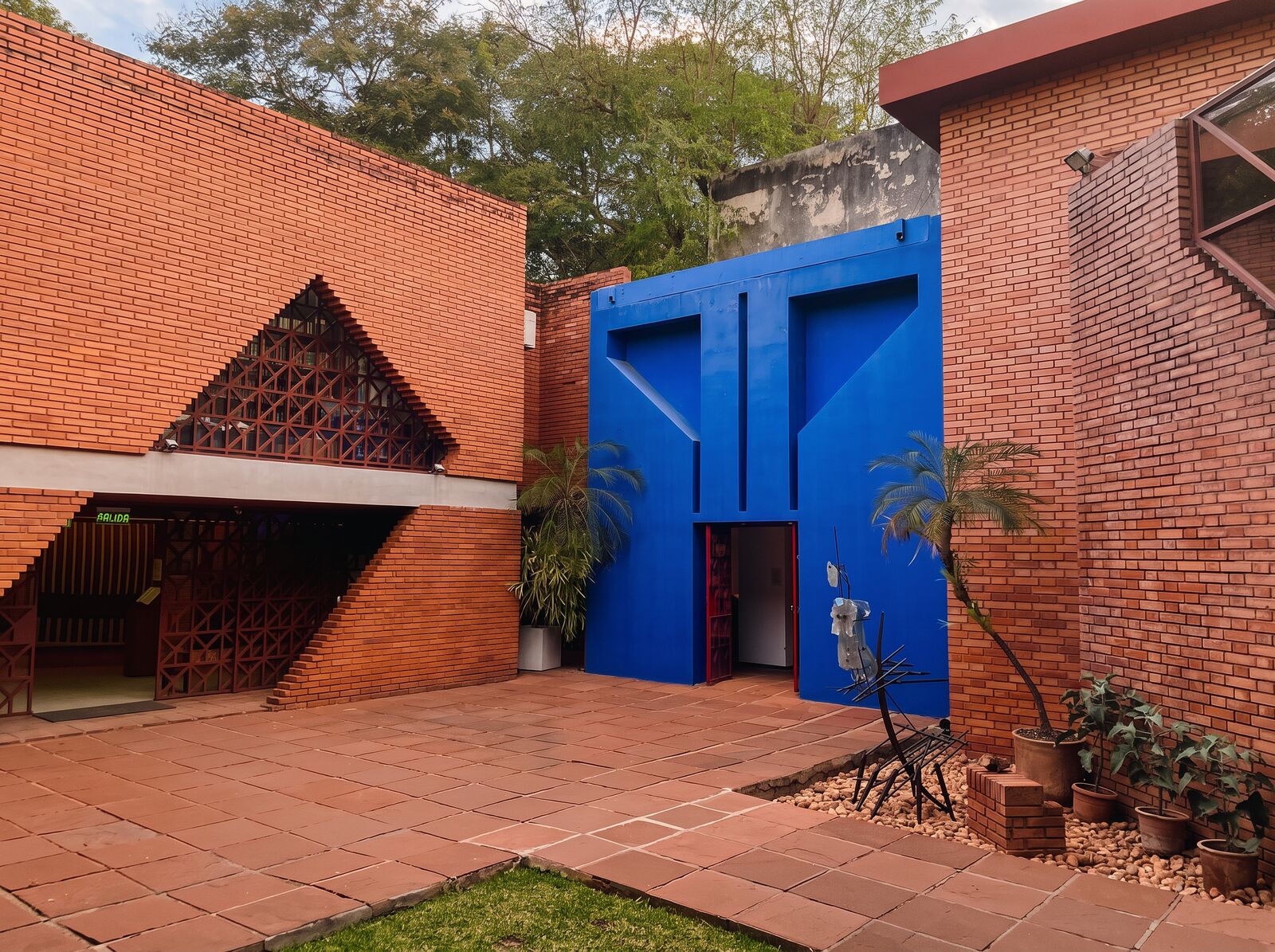 Patio del Museo del Barro